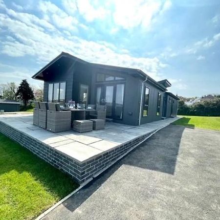 *Luxury Holiday Home With Hot Tub Close To Beach* Penally Buitenkant foto