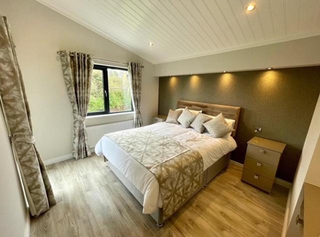 *Luxury Holiday Home With Hot Tub Close To Beach* Penally Buitenkant foto